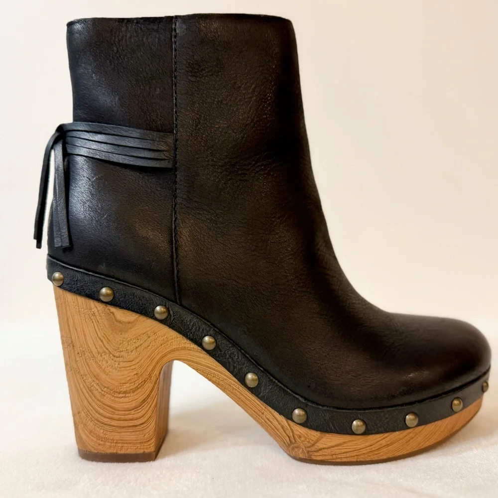 Kork-Ease Dianna Block Heel Platform Bootie in Black Size 7 - Picture 4 of 15